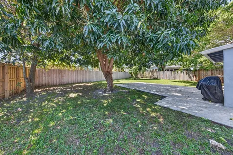 1908 NE 26th Street Wilton Manors FL 33305