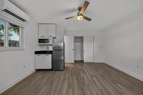1908 NE 26th Street Wilton Manors FL 33305