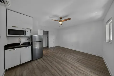 1908 NE 26th Street Wilton Manors FL 33305