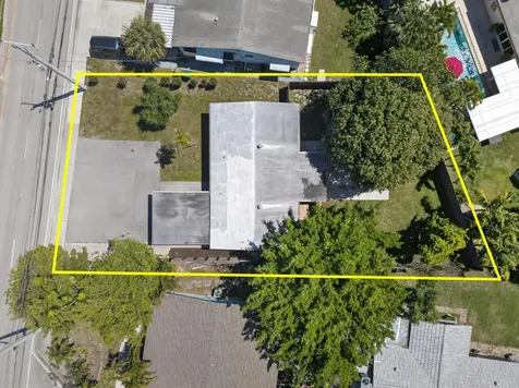 1908 NE 26th Street Wilton Manors FL 33305