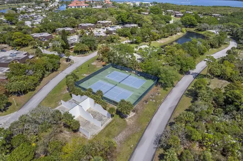 5674 SE Riverboat Drive Stuart FL 34997