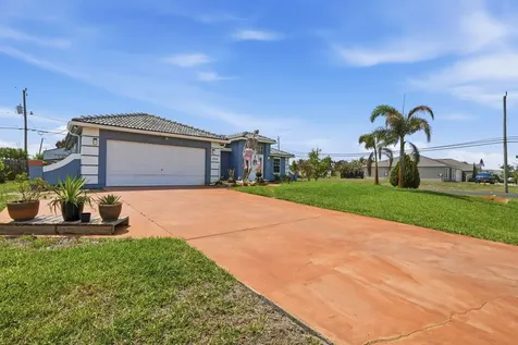 494 SW Paar Drive Port St Lucie FL 34953
