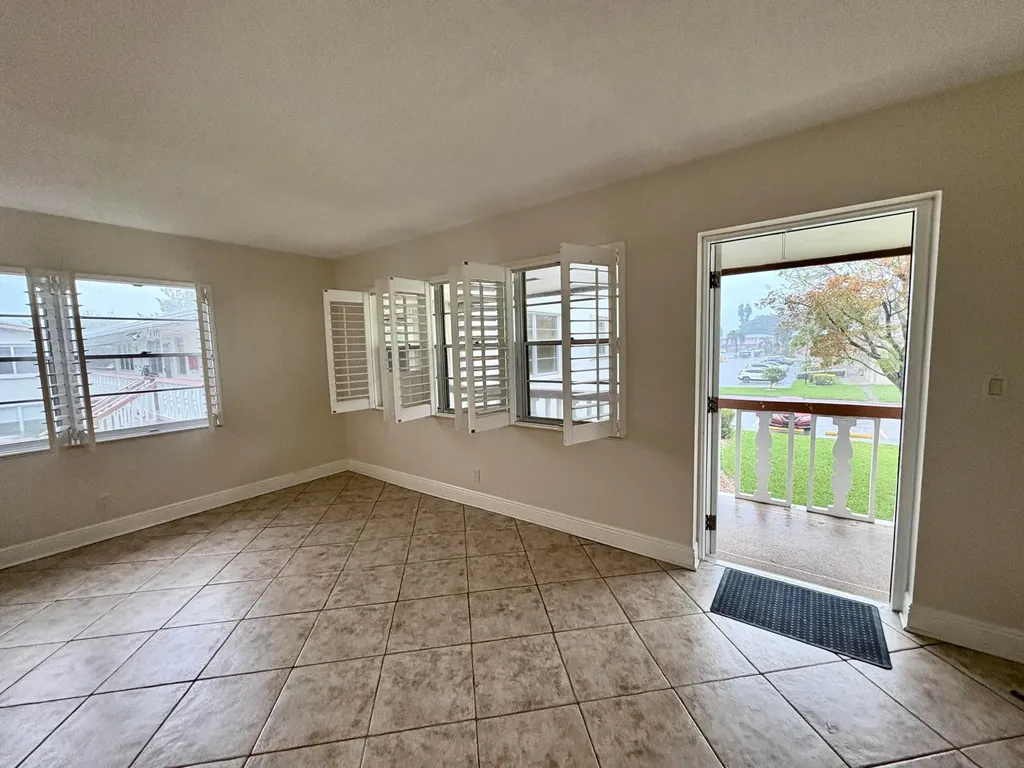 48 Bedford B West Palm Beach FL 33417