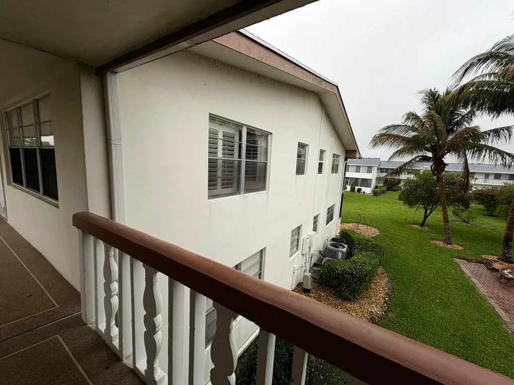 48 Bedford B West Palm Beach FL 33417