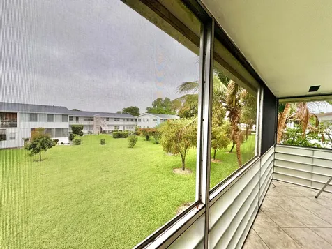 48 Bedford B West Palm Beach FL 33417