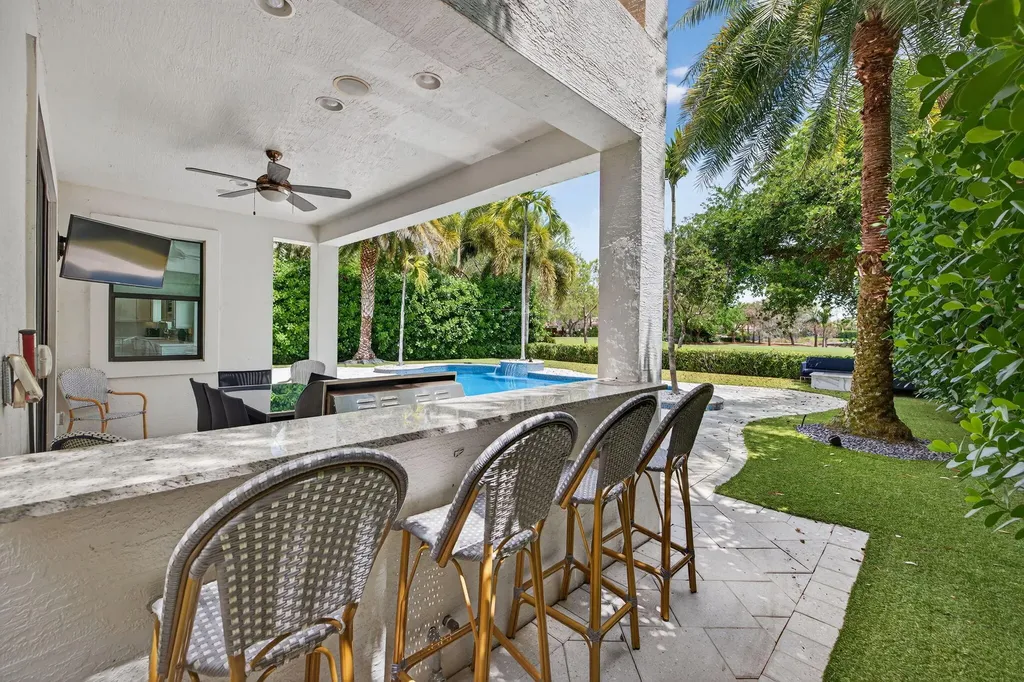 8222 Bradford Way Parkland FL 33076