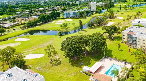 3286 Arcara Way Greenacres FL 33467