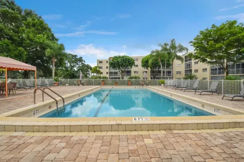 3286 Arcara Way Greenacres FL 33467