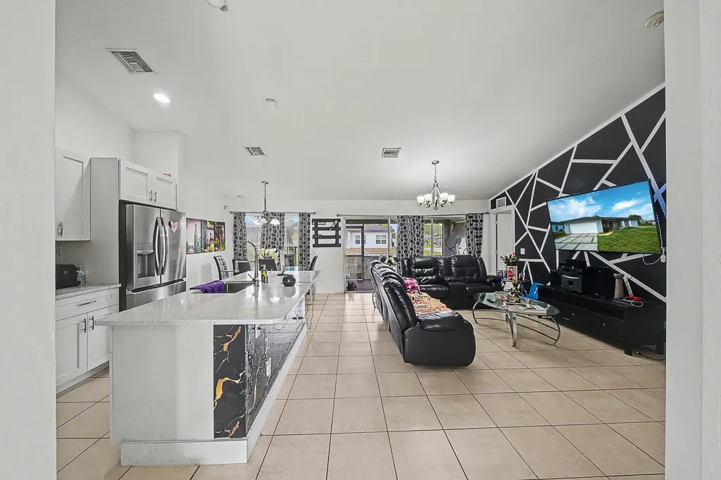 2900 W 42nd Street Street W Lehigh Acres FL 33971