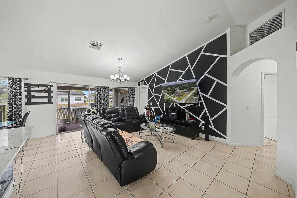 2900 W 42nd Street Street W Lehigh Acres FL 33971