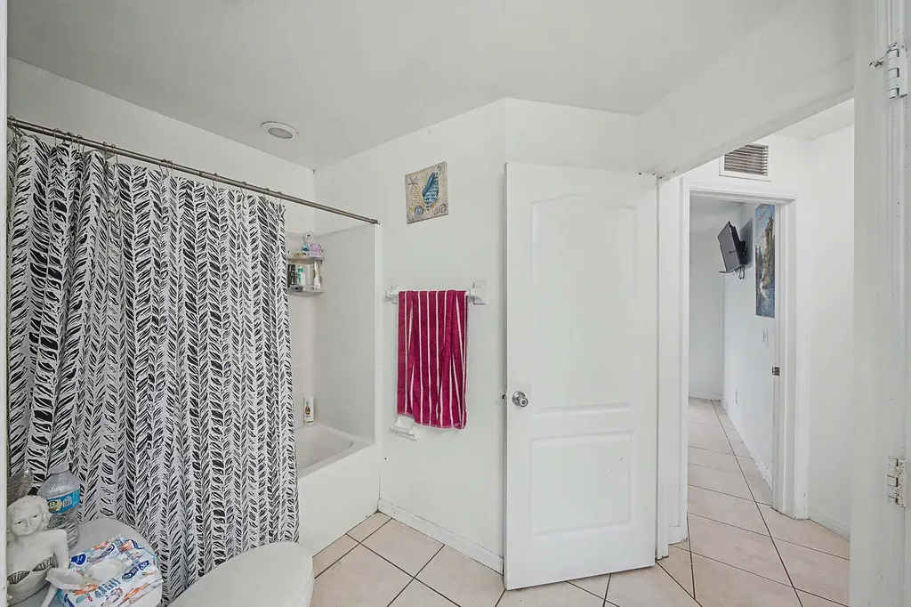 2900 W 42nd Street Street W Lehigh Acres FL 33971
