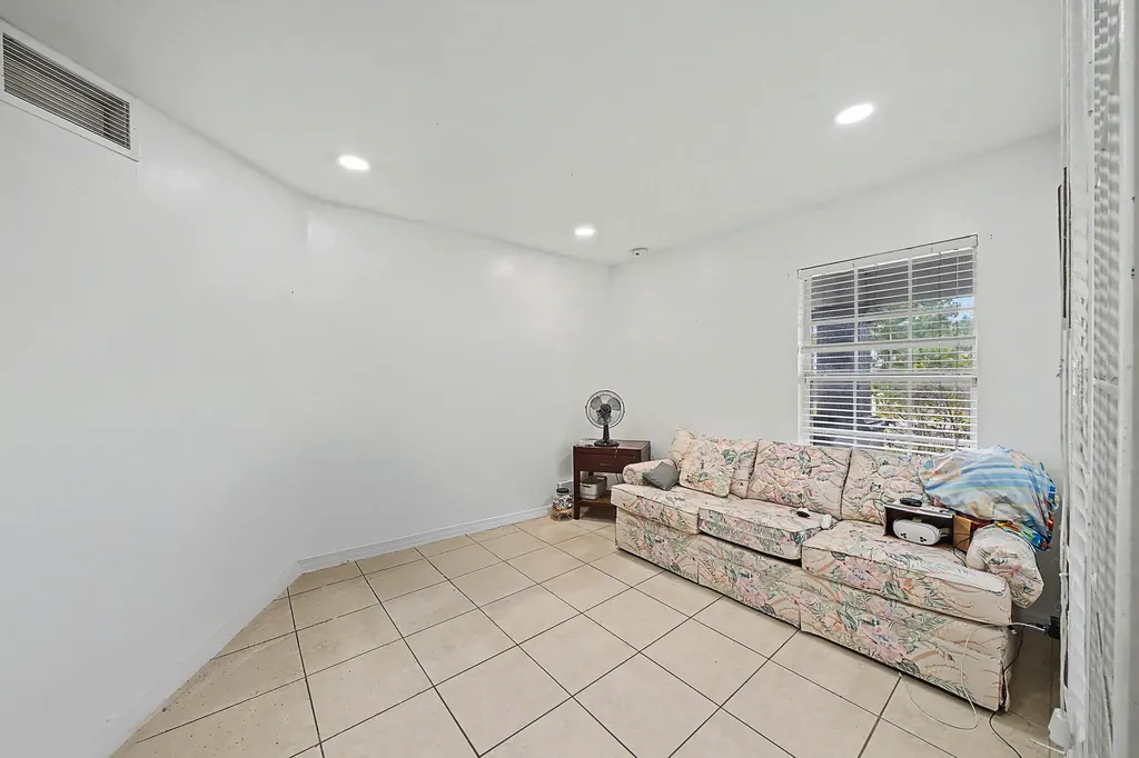 2900 W 42nd Street Street W Lehigh Acres FL 33971