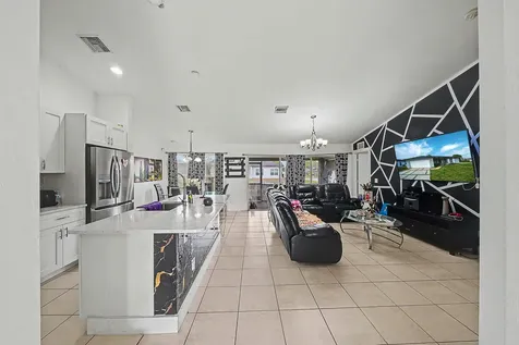 2900 W 42nd Street Street W Lehigh Acres FL 33971