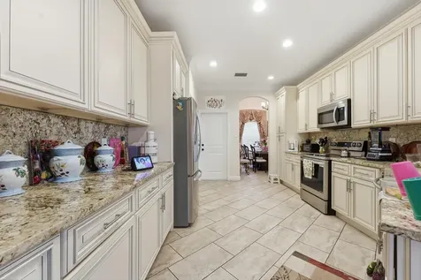 6988 NW Hartney Way Port St Lucie FL 34983