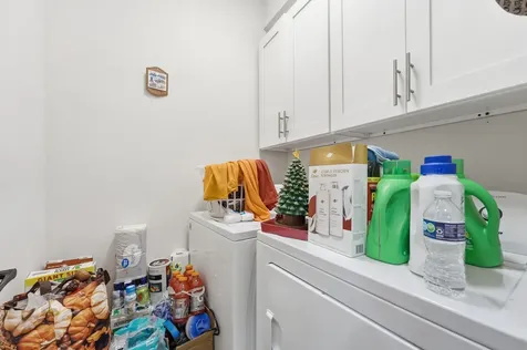 6988 NW Hartney Way Port St Lucie FL 34983
