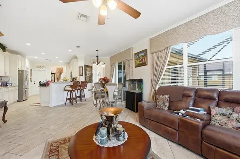 6988 NW Hartney Way Port St Lucie FL 34983