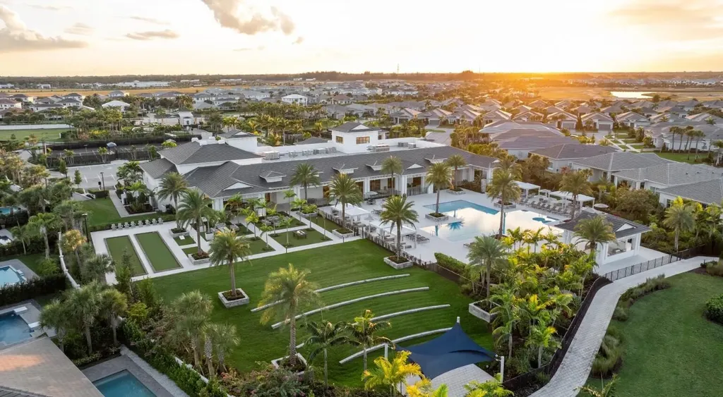 9854 Regency Way Palm Beach Gardens FL 33412