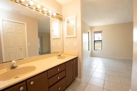 2456 SE Trail Avenue Port St Lucie FL 34952