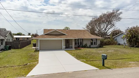 2456 SE Trail Avenue Port St Lucie FL 34952