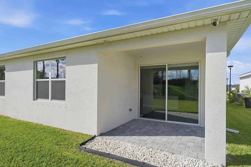 8558 Dahlia Circle Port St Lucie FL 34986