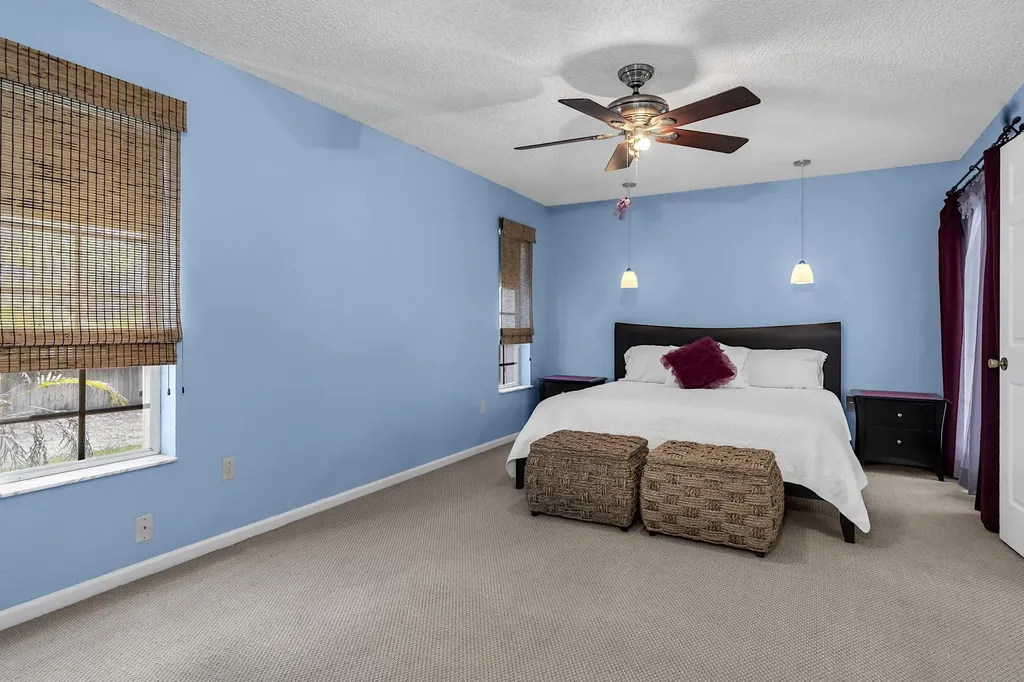 355 86th Terrace S West Palm Beach FL 33411