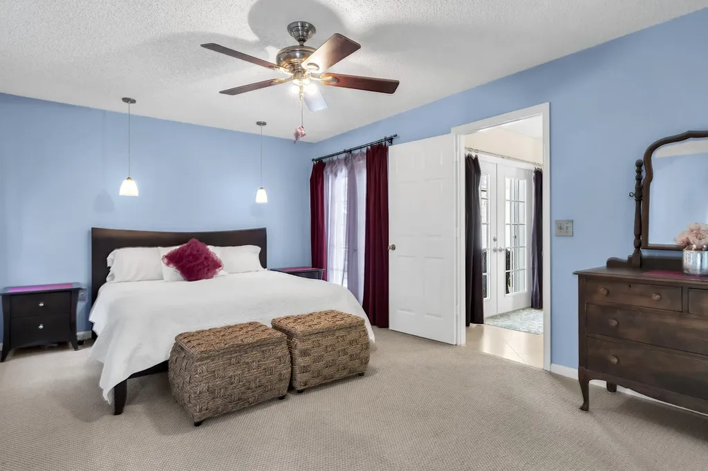355 86th Terrace S West Palm Beach FL 33411