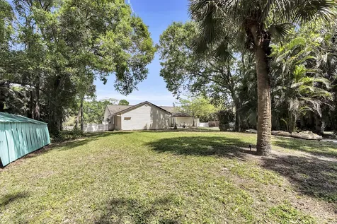 355 86th Terrace S West Palm Beach FL 33411