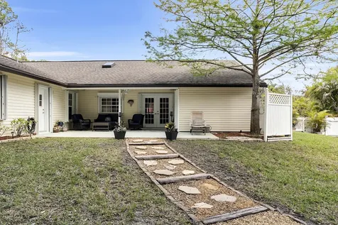 355 86th Terrace S West Palm Beach FL 33411