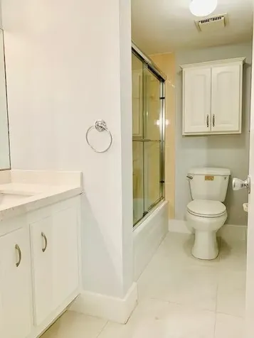 793 SE 1st Way Deerfield Beach FL 33441