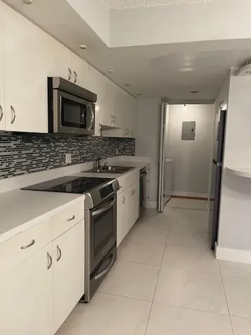 793 SE 1st Way Deerfield Beach FL 33441
