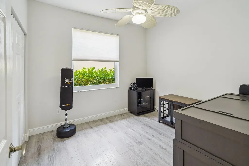 8601 Mangrove West Palm Beach FL 33411