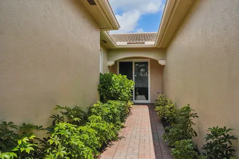 8601 Mangrove West Palm Beach FL 33411