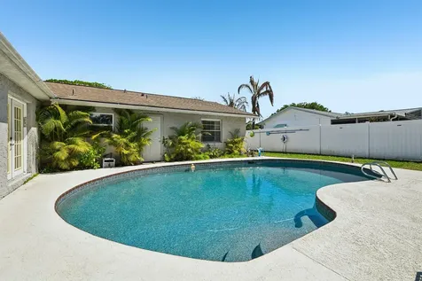 1795 Dogwood Drive Merritt Island FL 32953
