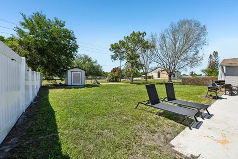 1795 Dogwood Drive Merritt Island FL 32953