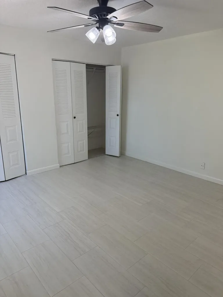 7658 Courtyard Run W Boca Raton FL 33433