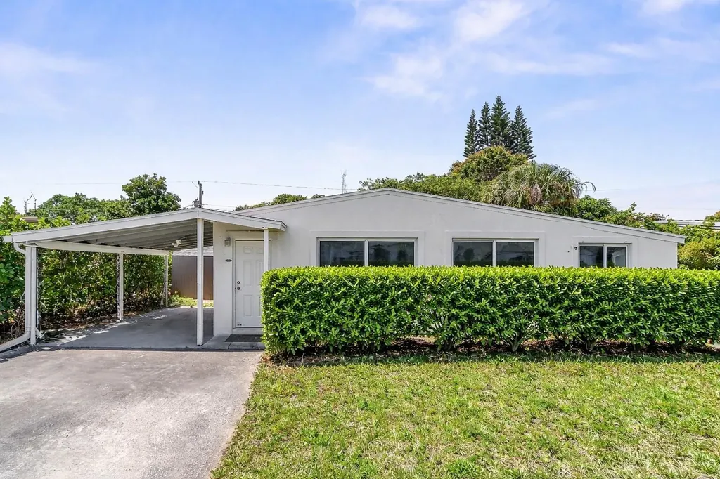 414 SW 15th Avenue Delray Beach FL 33444
