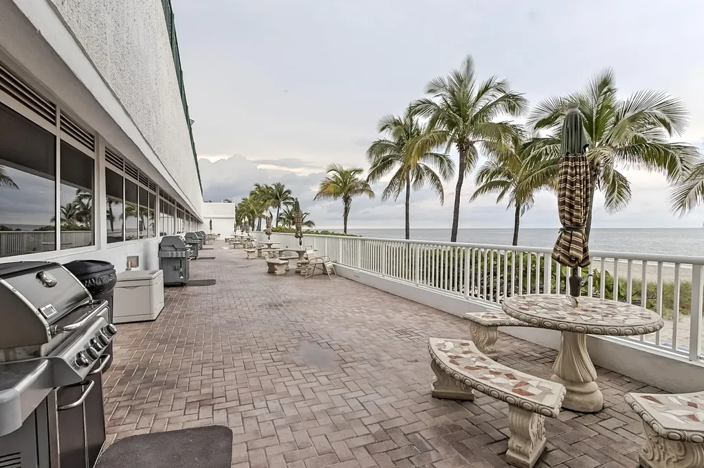 1370 S Ocean Boulevard Pompano Beach FL 33062