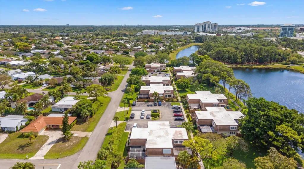 4348 Hazel Avenue Palm Beach Gardens FL 33410