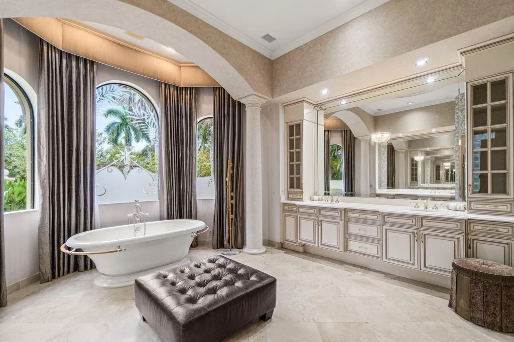 5590 Vintage Oaks Terrace Delray Beach FL 33484