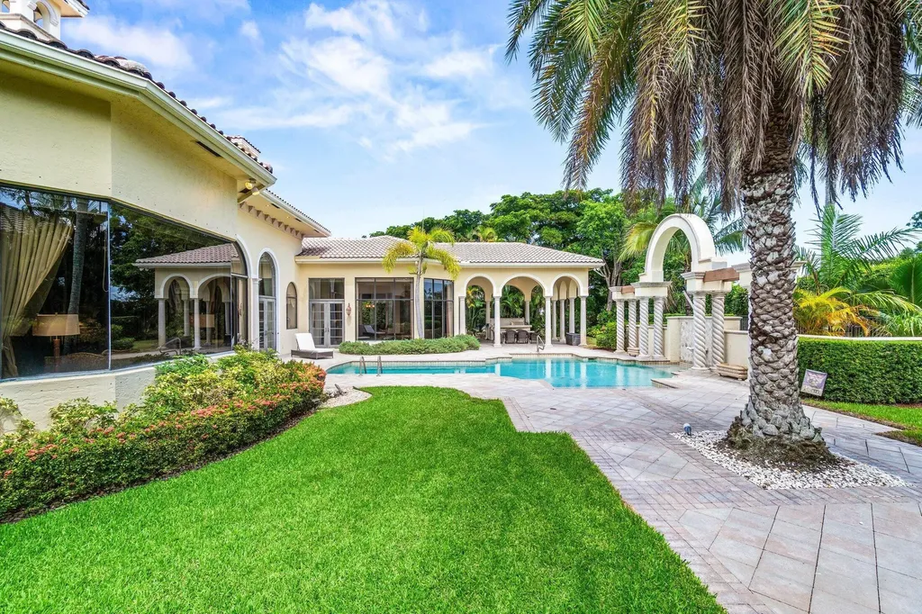 5590 Vintage Oaks Terrace Delray Beach FL 33484