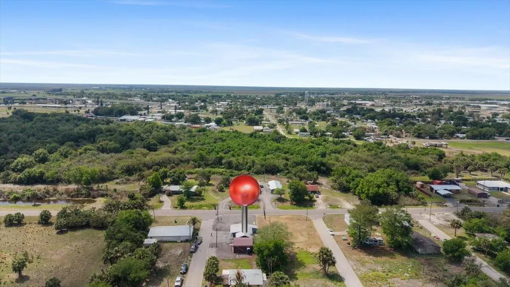 1023 Lee Street Moore Haven FL