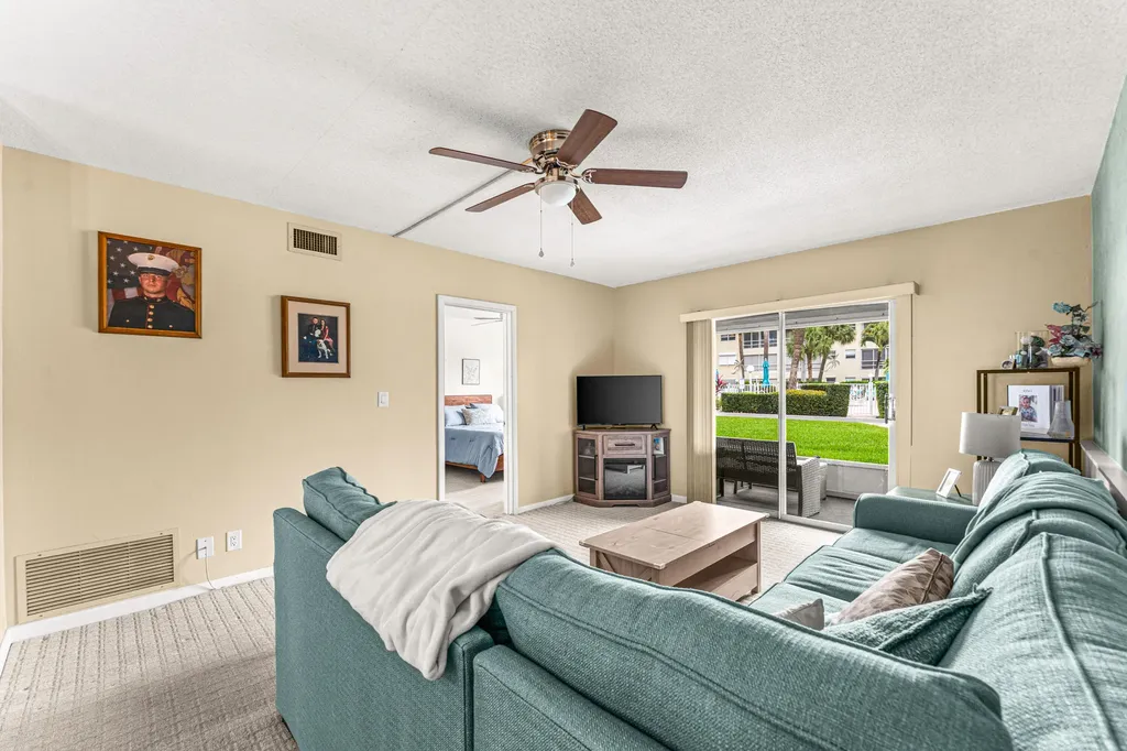 1951 NE 39th Street Lighthouse Point FL 33064
