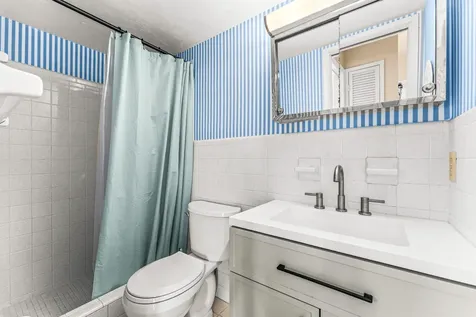 1951 NE 39th Street Lighthouse Point FL 33064