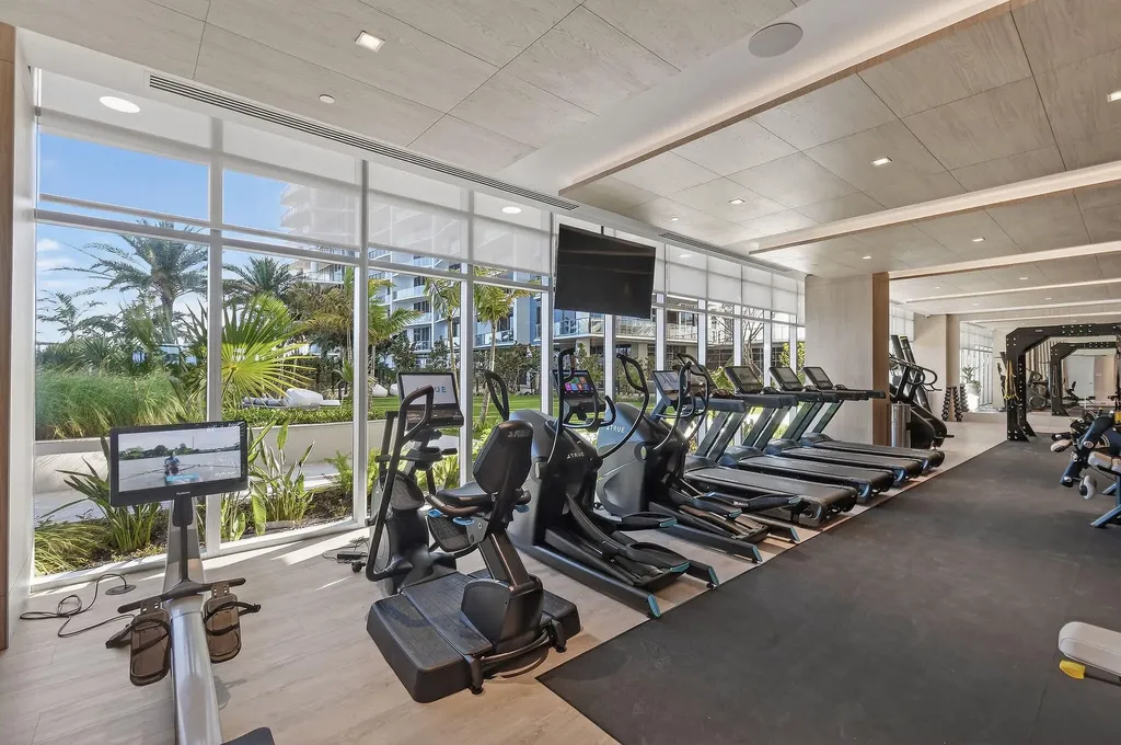 220 Lake Shore Drive Lake Park FL 33403