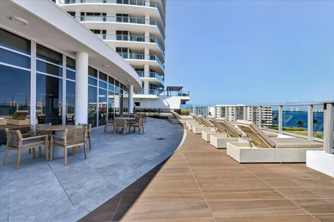 220 Lake Shore Drive Lake Park FL 33403