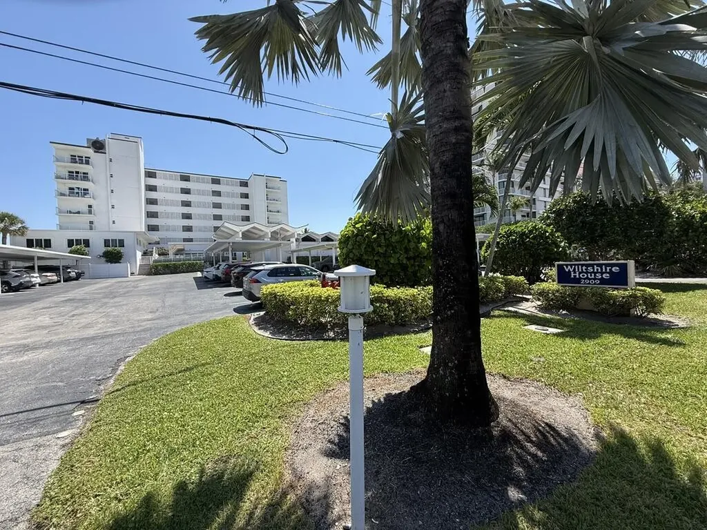 2909 S Ocean Boulevard Highland Beach FL 33487