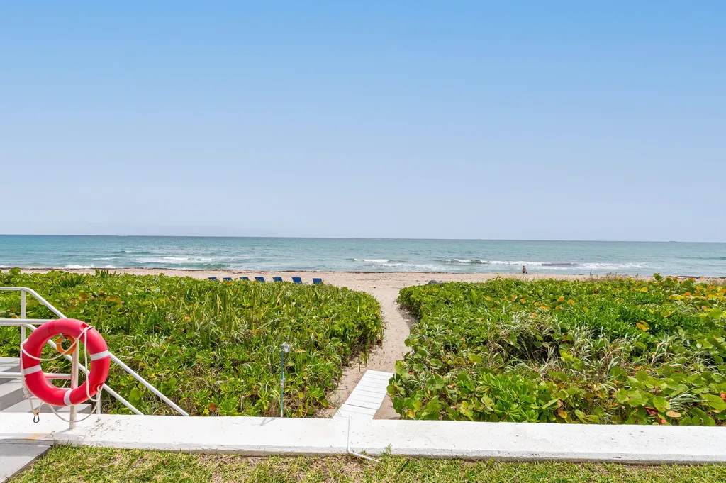 2909 S Ocean Boulevard Highland Beach FL 33487