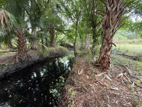 33700 Highway 441 Okeechobee FL 34972