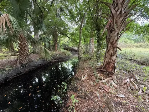 33700 Highway 441 Okeechobee FL 34972