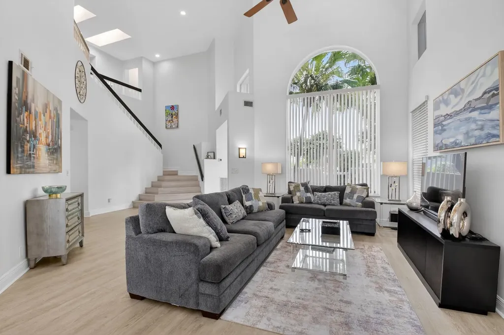 7825 Travelers Tree Drive Boca Raton FL 33433